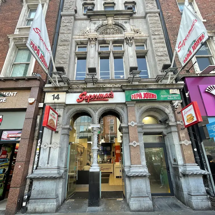 Supermac's Fast Food Restaurant and Takeaway Westmoreland Street Dublin storefront